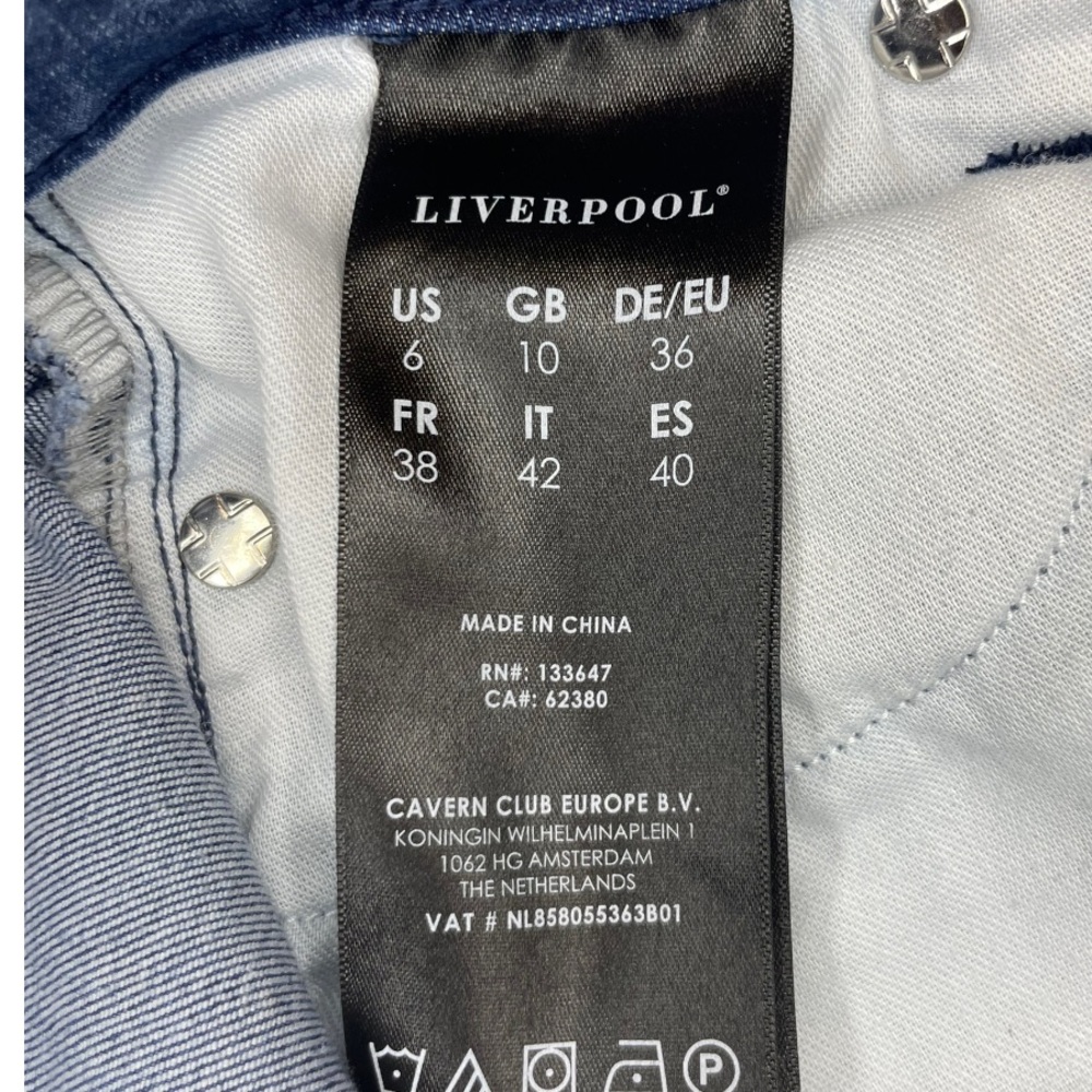 Liverpool The Crop Straight Jeans Size 6/28 - Picture 11 of 12